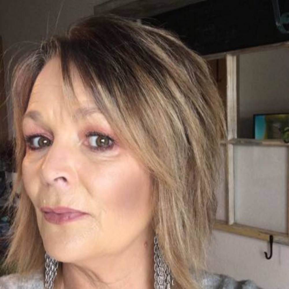Meet your Posher, Jeanne